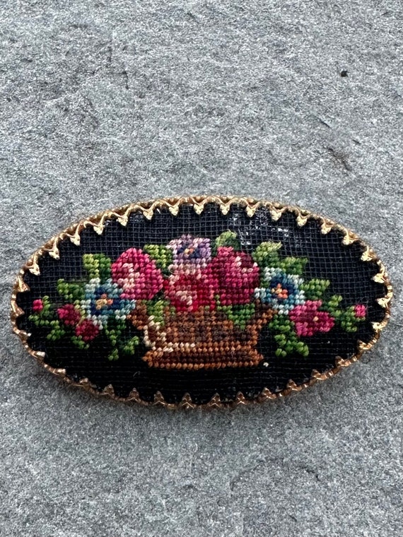 Vintage Victorian Style Needlepoint Floral Flower… - image 2