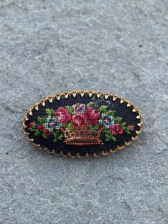 Vintage Victorian Style Needlepoint Floral Flower… - image 1