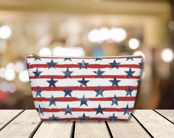 Bolsa de acessórios com estampa de estrelas e listras, bolsa de beleza patriótica, bolsa de maquiagem, bolsa de higiene pessoal de viagem, moda inspirada na bandeira americana, Dia da Independência, 4 de julho