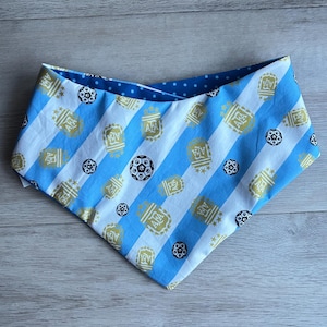 Argentina Soccer Pet Bandana: Reversible Striped Dog/Cat Accessory