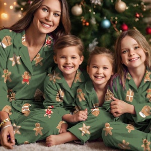 Christmas Morning Matching Family Outfit Gingerbread Gift for Christmas Eve Holiday Party Christmas Photoshoot Outfit Festive Loungewear