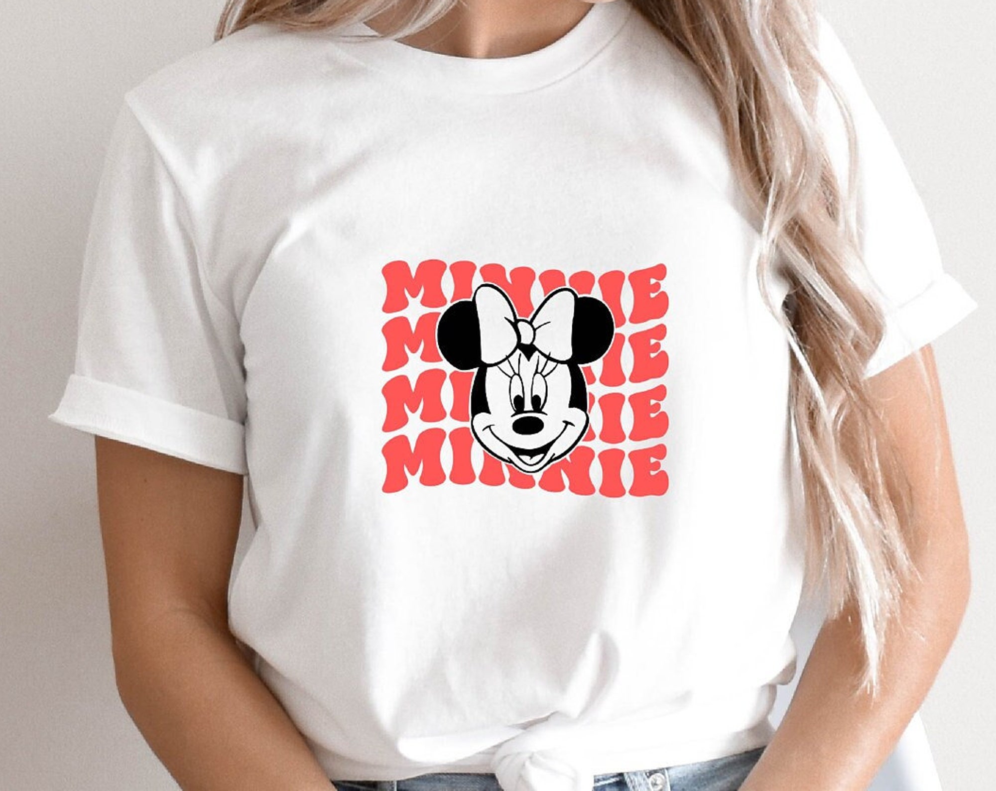 Discover Vintage Minnie T-Shirt