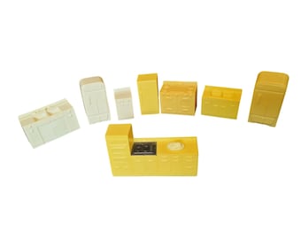 Vintage Louis Marx 1:24 Puppenhaus Deluxe Küchengeräte-Schrankset Creme Gelb