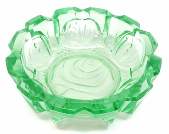 Pierre D’Avesn? 1930s Art Deco Glass Ashtray Green Vintage