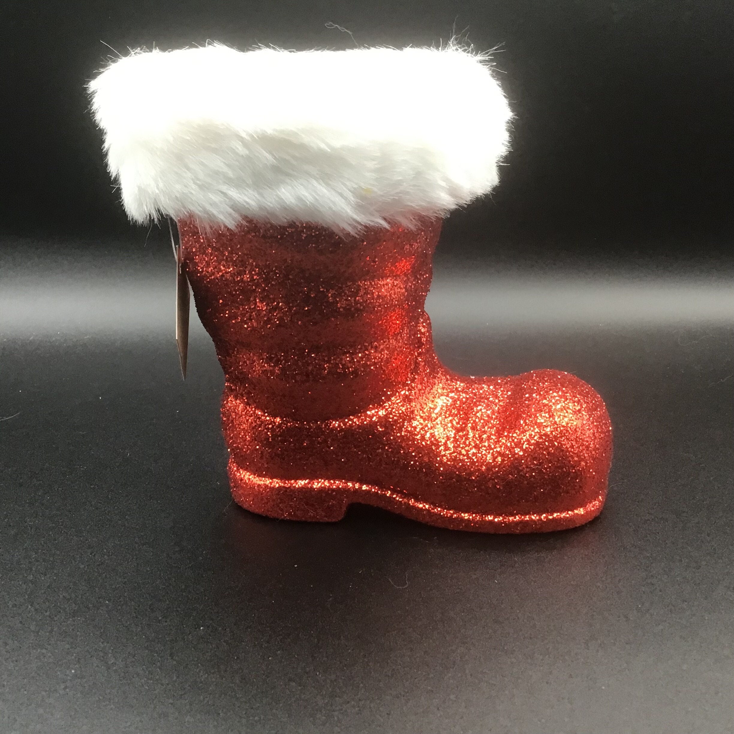 Christmas Concepts® Pack of 2–10cm Glitter Hanging Santa Boots with White  Fur Trim – Christmas Tree Baubles/Ornaments (Red)