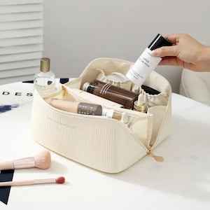 Luxury Large-capacity Waterproof Leather Cosmetic Bag