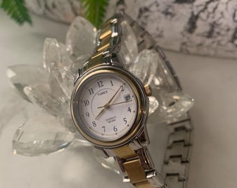 Vintage 2001 Timex Indiglo Presidential Date 25mm Women\'s‎ Two Tone Quartz Watch Vintage 2001 Timex Indiglo Presidential Date 25mm Women main image 4