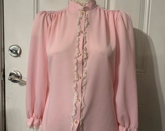 Vintage 50’s Lace Pink Blouse size M.