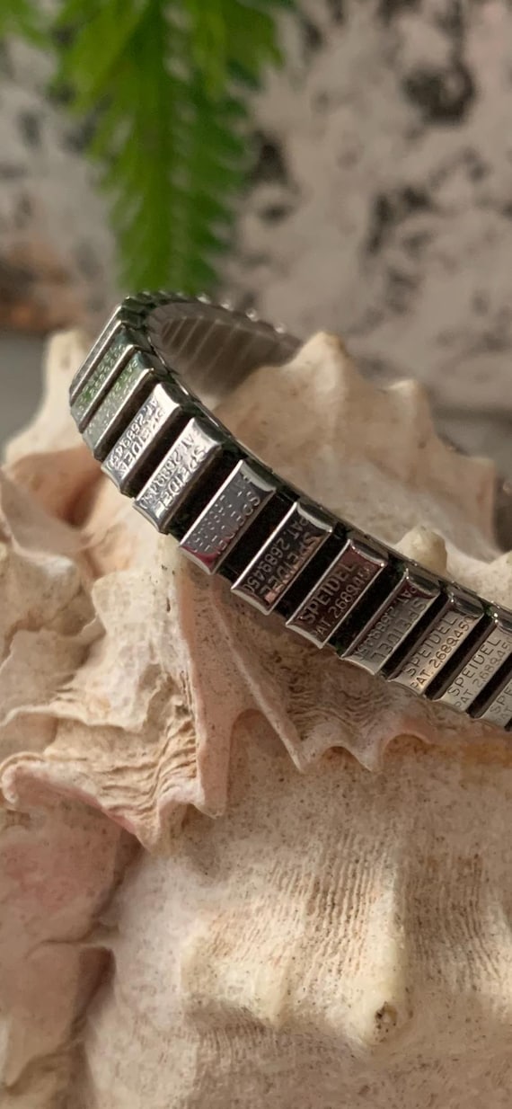 80s Vintage GRUEN silver tone ladies watch. Rare Vintage Silver-tone Gruen 17 Jewels Dress Watch for  main image 2