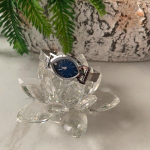 Vintage Timex Base Metal Bezel Stainless Steel back silver tone exquisite watch, Cute, Delicate, gifts for her.