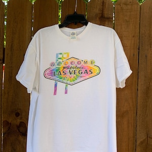 Vintage Welcome to Fabulous Las Vegas Nevada white t-shirt size XL, Las Vegas graphic tee, White, Tee.