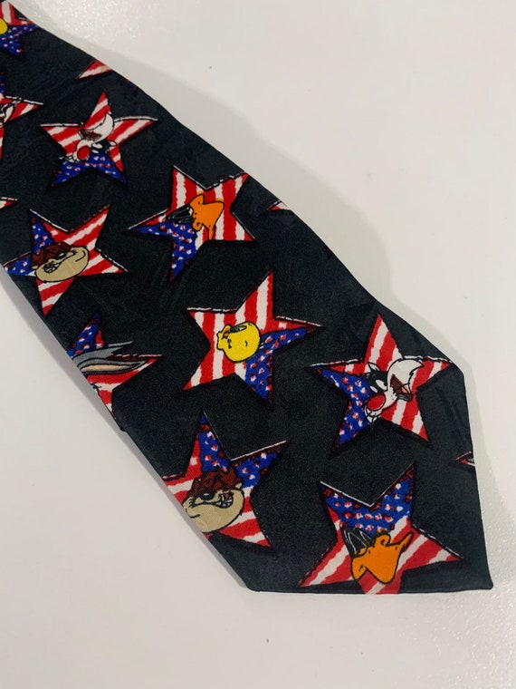 Vintage 1995 Looney Tunes Mania American Flag tie. - image 1