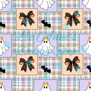 Op de afbeelding: Halloween-thema patroon met geesten, vleermuizen en strikken op een geruite achtergrond. Het ontwerp bevat oranje, zwarte en witte elementen, gerangschikt in een herhalend blokpatroon. De tekst "Lee Anne's Design Shop" is zichtbaar.