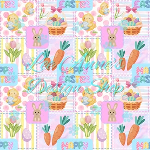 Pode incluir: Um padrão sem costura que apresenta um design de patchwork com vários elementos temáticos de Páscoa, incluindo pintinhos, coelhos, cenouras, ovos e o texto "Feliz Páscoa". O padrão está em uma paleta de cores pastel com rosa, azul, amarelo e verde.