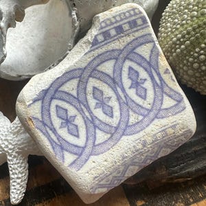 Purple Floral Sea Pottery Shard: Scottish Beach Find