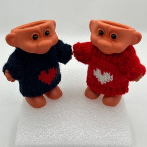 Heart Sweater Troll Lighter Cover
