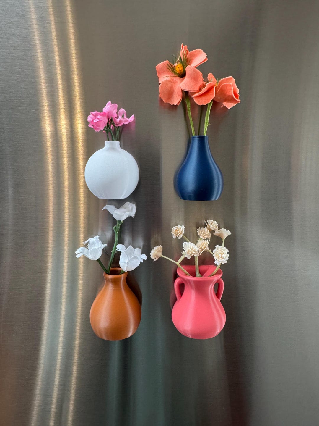 Set of 4 Mini Magnetic Flower Vases - Fridge Magnet - Kitchen Decor ...