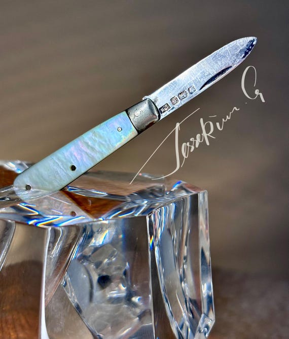 Victorian Sterling Silver Fruit Knife – Mother of Pearl Handle