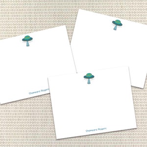 UFO Alien Briefpapier Personalisiertes Briefpapier Kundenspezifische Notecards mit Umschlägen Kundenspezifisches Briefpapier Adrette Monogramm-Dankeskarte für Kinder