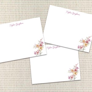 Blumen-Briefpapier Personalisiertes Briefpapier für Frau Kundenspezifische Anmerkungskarten mit Umschlägen Kundenspezifisches Briefpapier für Mama-Muttertagsgeschenk