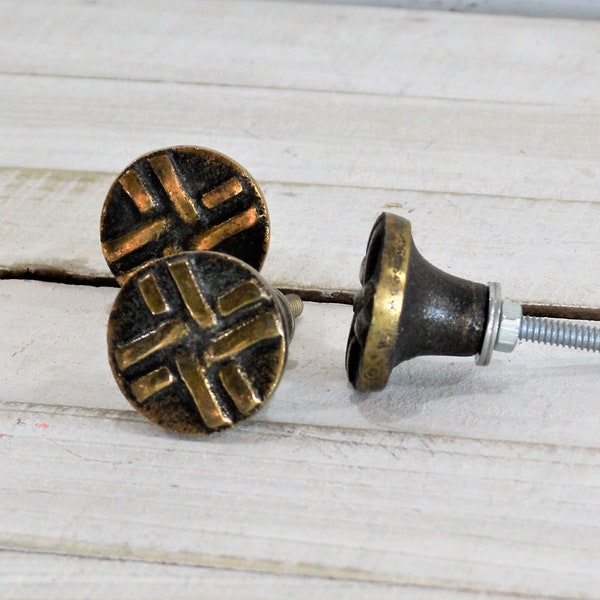Bronze Celtic knob, One Cabinet Furniture Drawer Pull