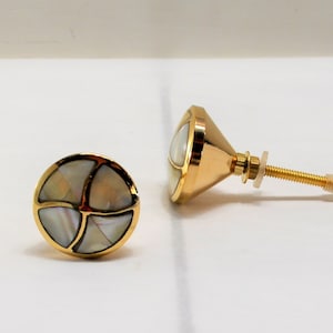 Infinity Mother of Pearl Knob, Brass Inlaid Capiz Drawer Pull, Sea shell Door Handle, Kitchen Cabinet Hardware