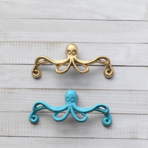 Octopus Drawer Pull, Gold Sea Creature Door Handle, White Kracken Knob, Beach House Cabinet Hardware. Over 50 colors available