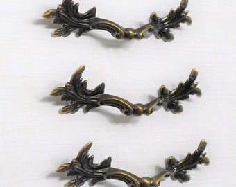 3" French Provincial Leaf Drawer Pull Antique Brass, One Cabinet Furniture Desk knob, 3" Centers, 3 Inch Center to Center