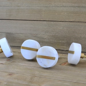 Natural Stone knob, Brass Striped Drawer Pull, Marble Door Handle, Kitchen Cabinet Hardware.   Listing reflects price for one knob.