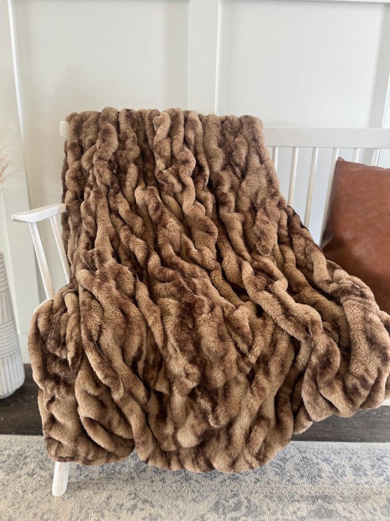 fur blanket minky