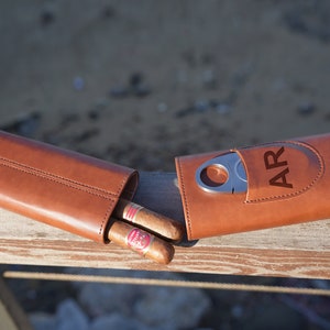 Cigar Holder With Cutter, Custom Travel Cigar Case, Personalized Cigar Case, Cigar Accessories for Him, Father's day Gift, Groomsmen Gift