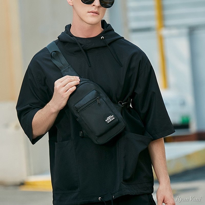Men Chest Bag Outdoor Casual Fashion One Shoulder Crossbody Bag NEW I7