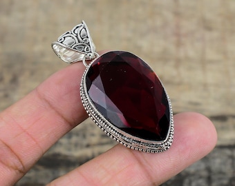 Red Garnet Pendant Red Garnet Gemstone Handcrafted 925 Sterling Silver Pendant Vintage-Inspired Pendant For Special Occasion Gift