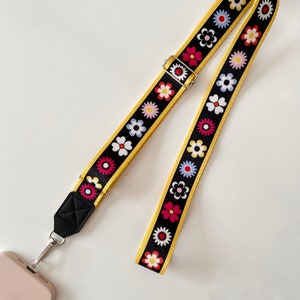 Cute Granny Square Crossbody Phone Strap, Phone Case Strap, Shoulder Strap, Phone Case Charm, Phone Lanyard, Phone Accessory, Phone Holder