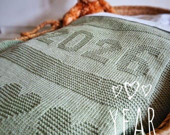 Knitting pattern baby blanket, easy knit, beginner friendly, newborn knit, personalized baby blanket, baby shower gift, keepsake blanket, DK