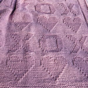 Knitting pattern blanket, reversible blanket, easy knit, heart blanket, afghan knitted blanket, blanket with hearts, baby knit