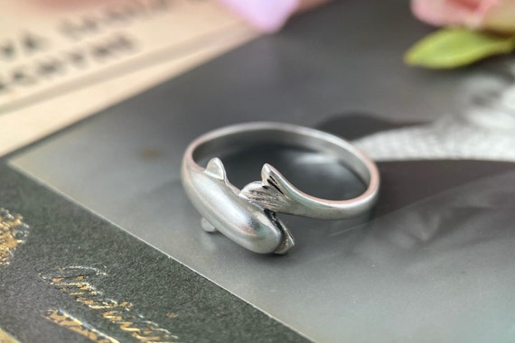 Dolphin vintage sterling silver ring size 6 3/4, … - image 1