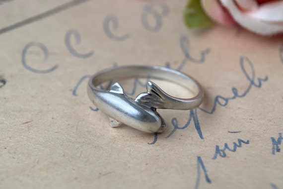 Dolphin vintage sterling silver ring size 6 3/4, … - image 3