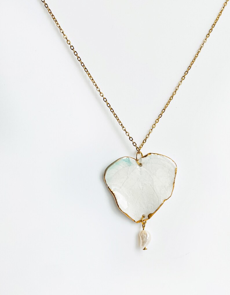 Romantic boho ceramic necklace with heart pendant White statement porcelain jewelry gold dipped image 3