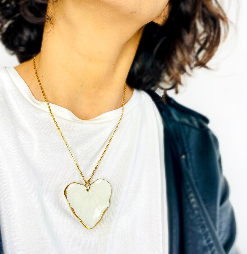 Romantic boho ceramic necklace with heart pendant White statement porcelain jewelry gold dipped image 7