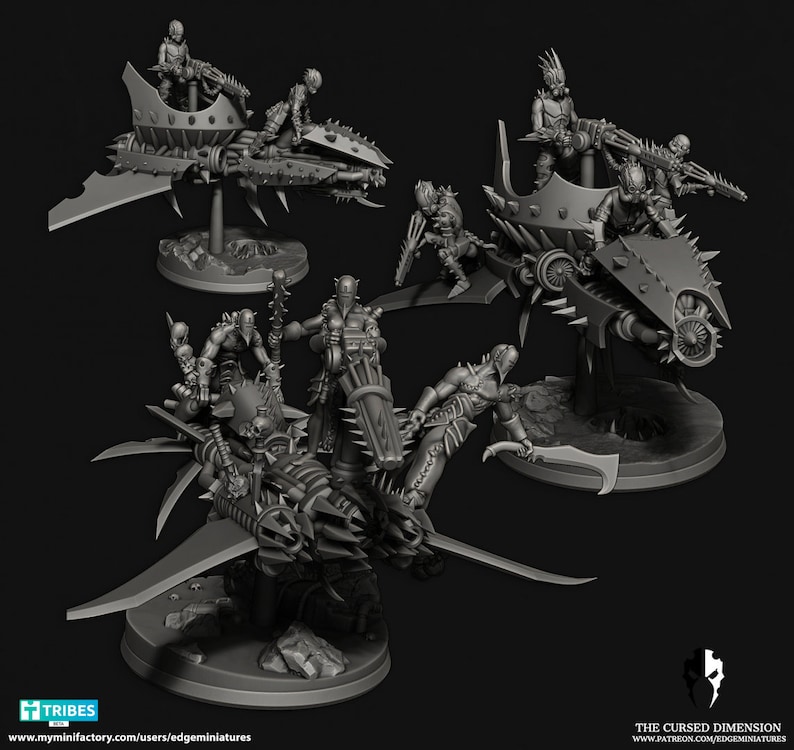 Puede incluir: Tres figuras en miniatura de pl&aacute;stico gris montando un veh&iacute;culo volador en miniatura de pl&aacute;stico gris con una gran cuchilla en la parte delantera. El veh&iacute;culo tiene un gran motor redondo de pl&aacute;stico gris en la parte trasera. Las figuras sostienen armas. El veh&iacute;culo est&aacute; sobre una base de pl&aacute;stico gris.