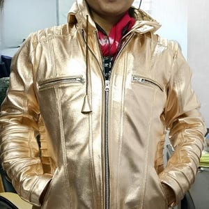 Veste en cuir d'agneau pour femme Noorani ROSE GOLD | Veste MOTO élégante et ajustée | Veste en cuir à capuche tendance | Cadeau d'Halloween