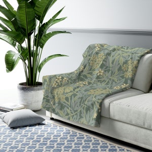 Secret Garden Sherpa Fleece Throw Blanket, Beautiful Sage Green Pattern made for Comfy Boho Decor, 2 Sizes: 50" x 60" or, 60" x 80" image 8