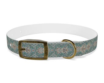 Collier pour chien Whispering Blues, collier pour chien géométrique floral, motif bleu et beige, imperméable et résistant, 3 options de boucles