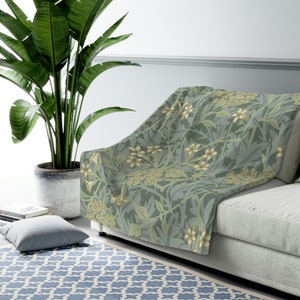 Secret Garden Sherpa Fleece Throw Blanket, Beautiful Sage Green Pattern made for Comfy Boho Decor, 2 Sizes: 50" x 60" or, 60" x 80" image 4