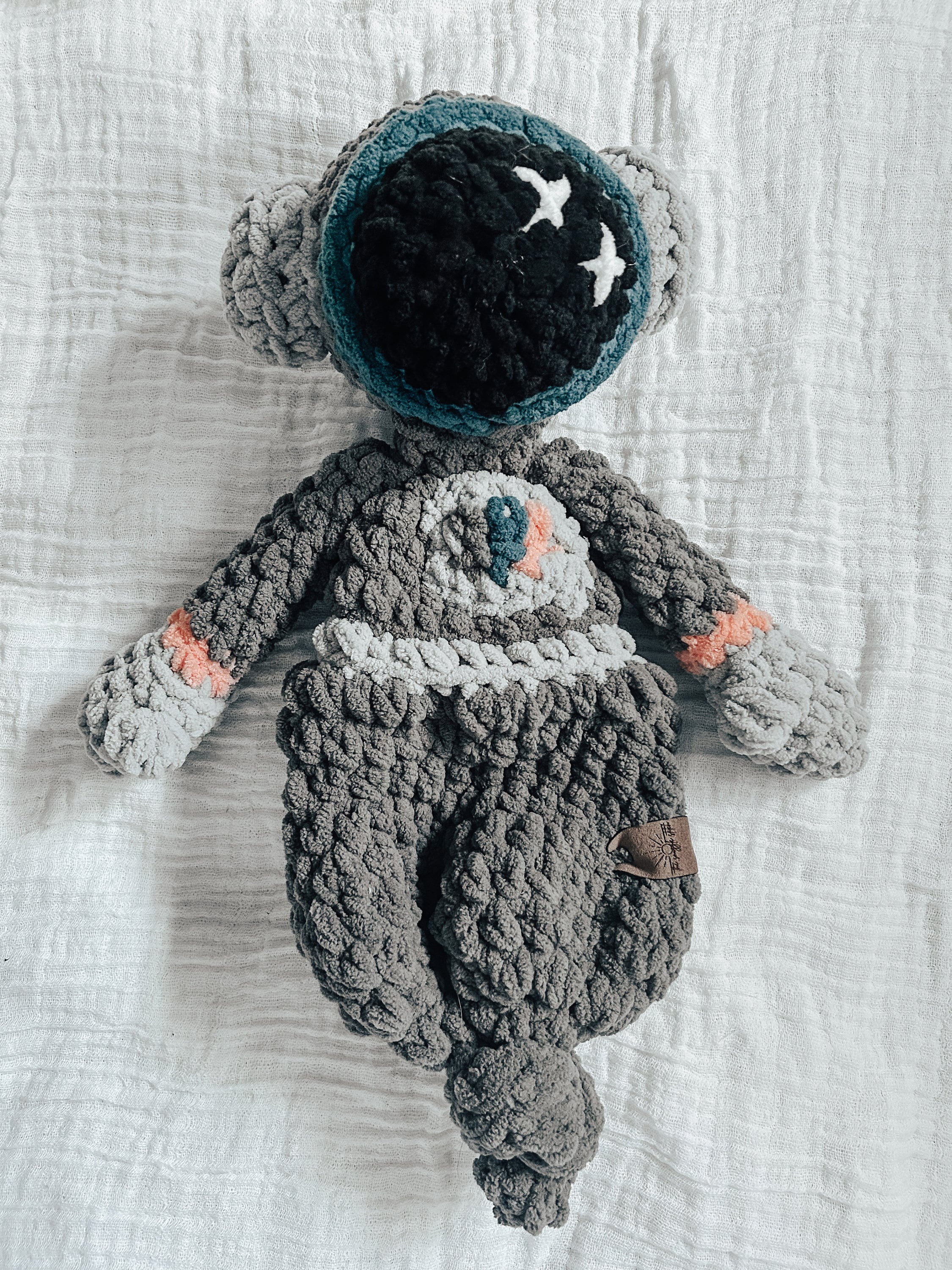 Atlas Astronaut Knotted Lovey — PATTERN (2 sizes included)
