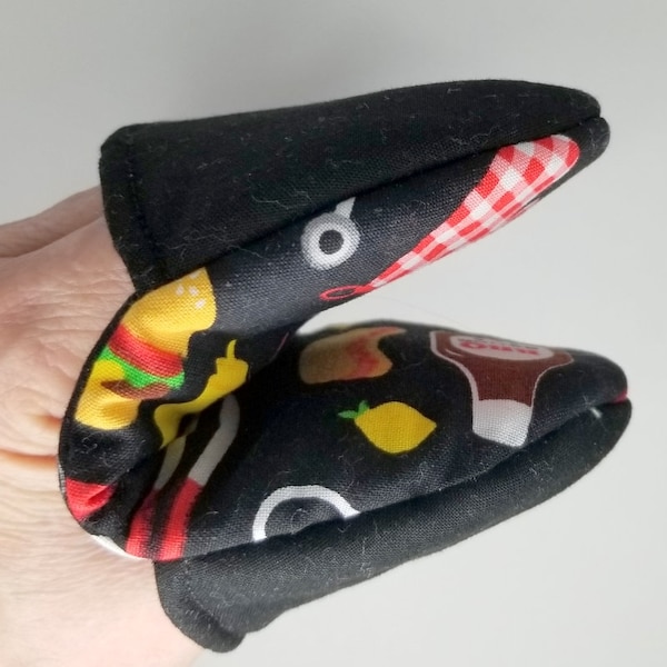 Finger Potholder/ Mini Potholder/ Microwave Pot Holder/ Finger Mitt/ Little Pot Holder/ Oven Potholder/ Fingers Only Potholder/ BBQ/ Black