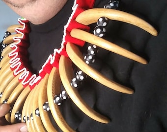 Grizzly Bear Claw Necklace Old Style Replica