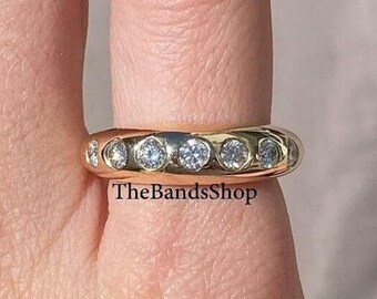 Round Cut Natural Diamond Wedding Band, 18k Yellow Gold Band, Scattered Flush Setting Bridal Band, Seven Stone Diamond Half Eternity Band