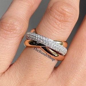 Three Separate Combined Ring, Crossover Shank Band, Round Cut Colorless Moissanite Engagement Band, 18k Yellow Gold Intertwined Rolling Ring